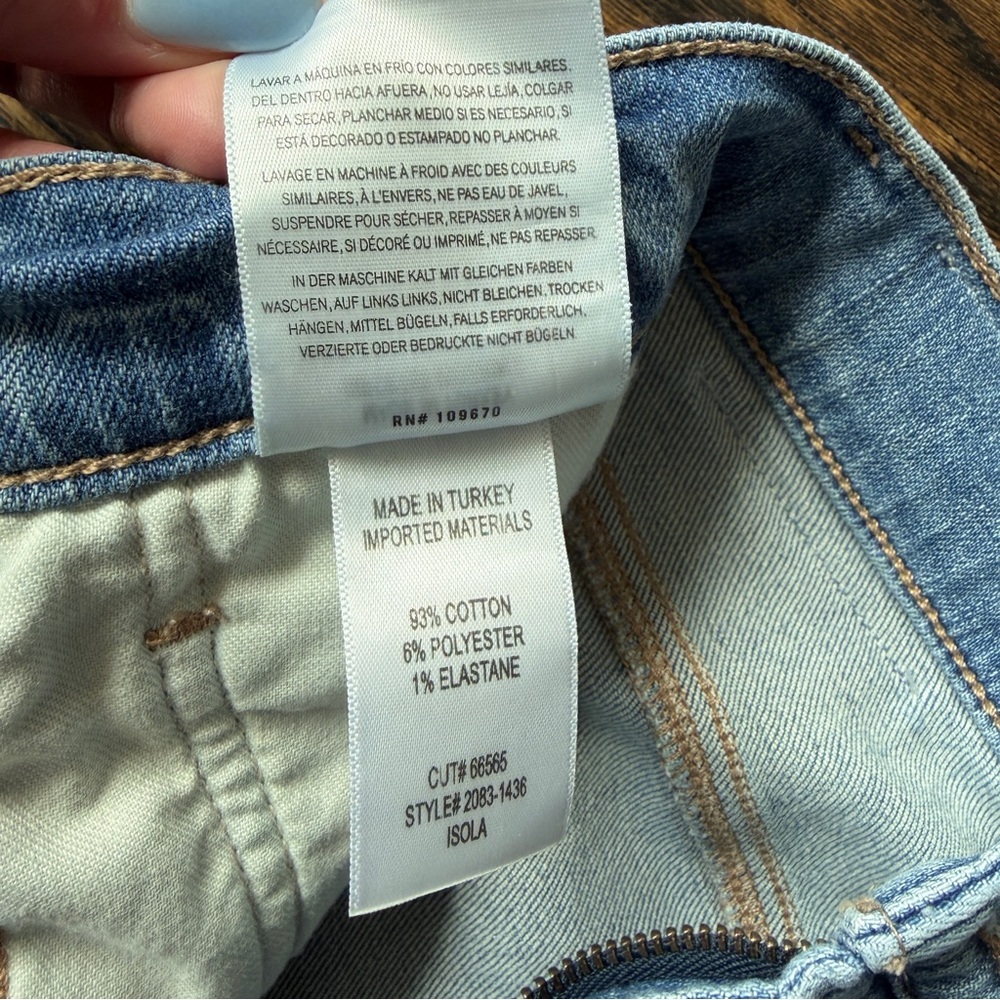 Citizens of Humanity Isola Crop Straight Leg Jeans Raw Hem - 24 - Picture 8 of 13